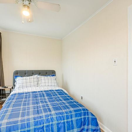 Charming Long Island Home With Fenced Yard! Freeport Εξωτερικό φωτογραφία