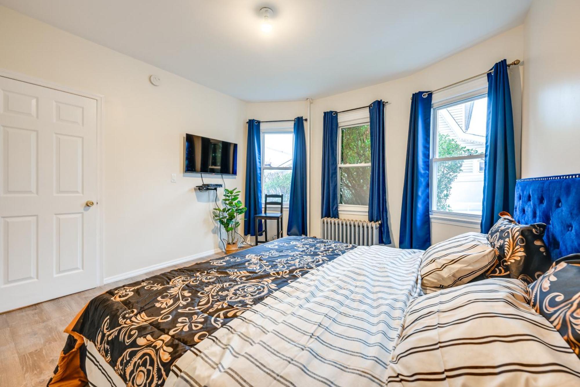 Charming Long Island Home With Fenced Yard! Freeport Εξωτερικό φωτογραφία